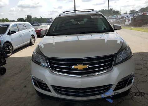 2015 Chevrolet Traverse Ltz z USA, uszkodzony, nr VIN 1GNKVJKD5FJ215643